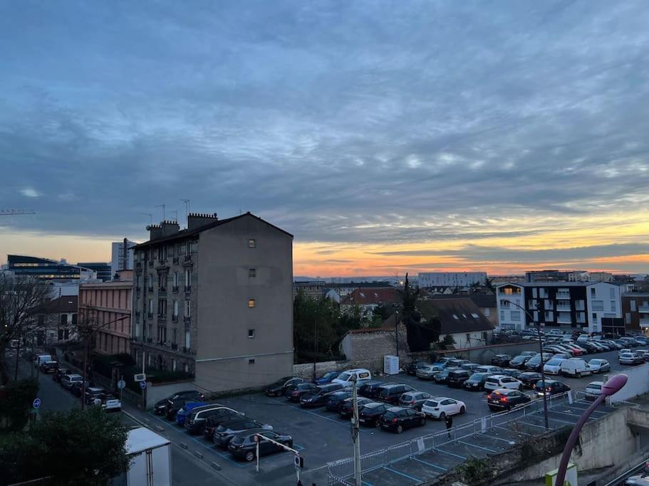 Comfy, Cosy, And Spacious Apartment Near Paris Bezons Exterior foto