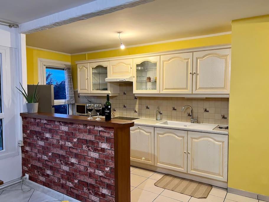 Comfy, Cosy, And Spacious Apartment Near Paris Bezons Exterior foto